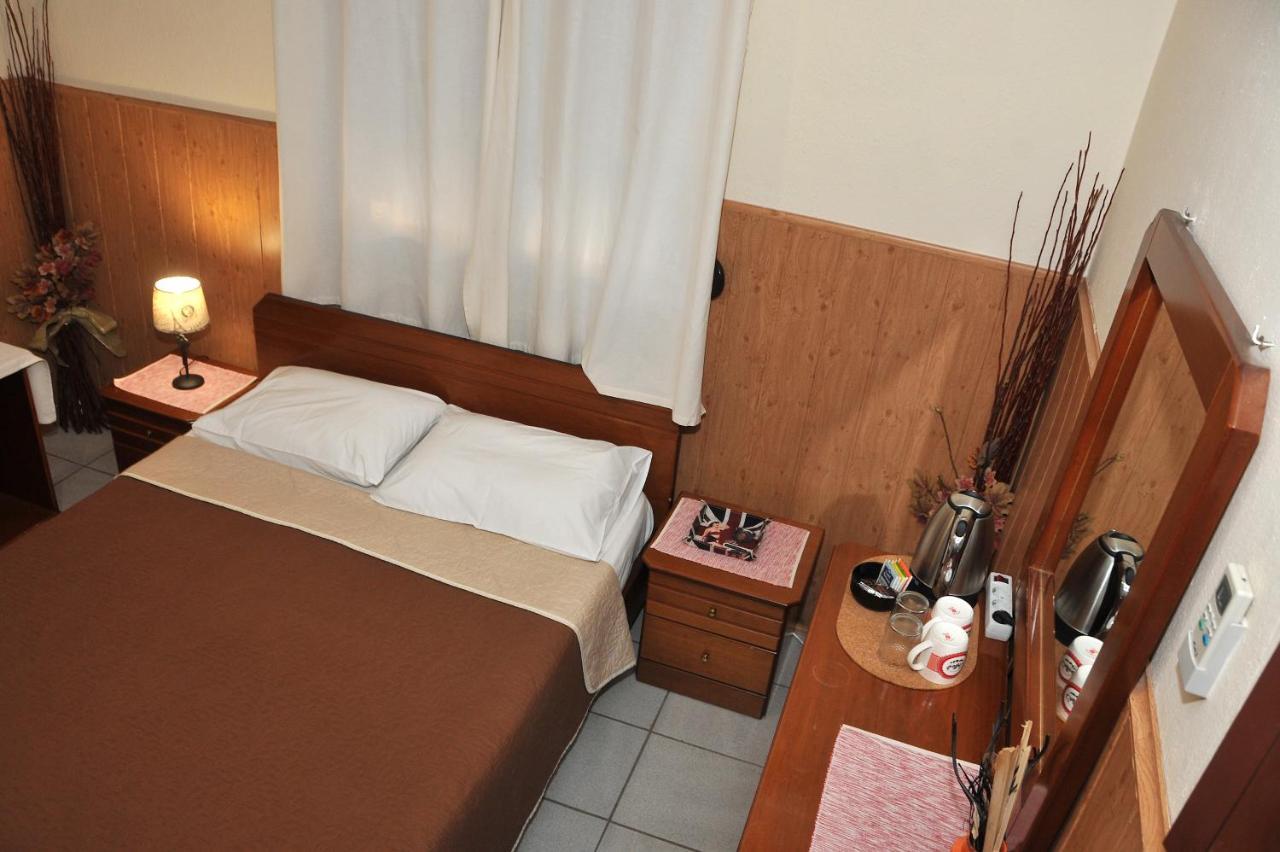 Guesthouse Bloutsos Rooms Kastraki  Exterior photo
